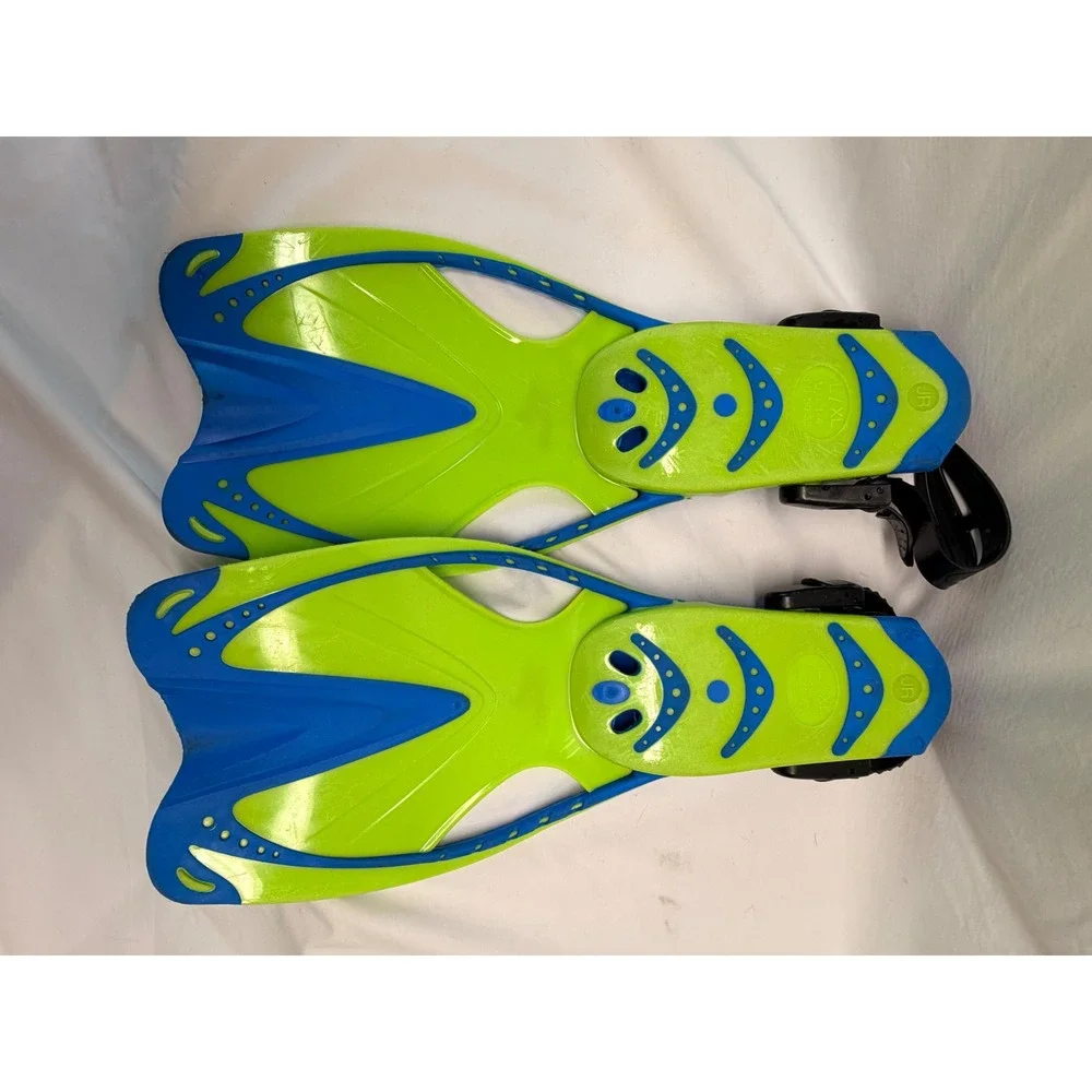 SpeedoDive Junior Kids Snorkel Set Blue Lime Green Fins L/XL US 1-4 Snorkel Tube
